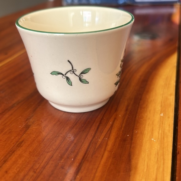 Spode Christmas Votive Cup and Candle Holder - Picture 8 of 11